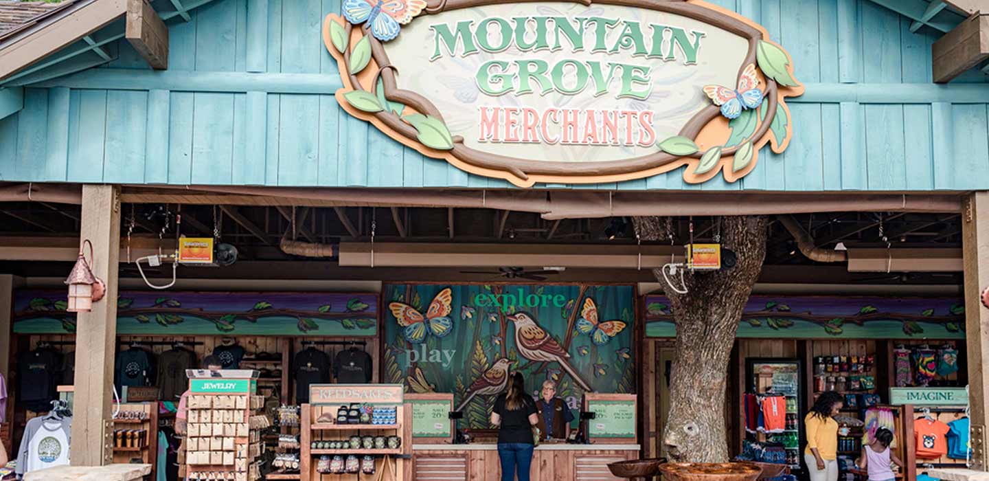 Storefront at Dollywood Wildwood Grove with woodsy sign