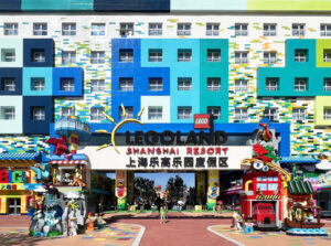 Legoland Shanghai IMG 149 crop small